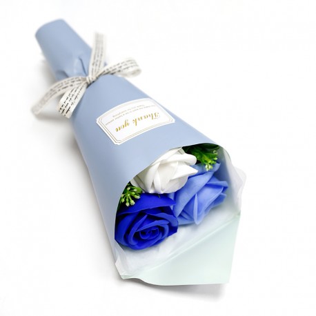 Ramo de flores de color celeste en caja de regalo -venta al por mayor