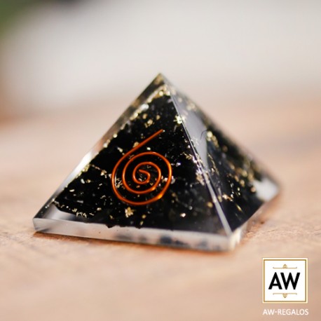 1 Pirámide orgonita espiral - turmalina negra